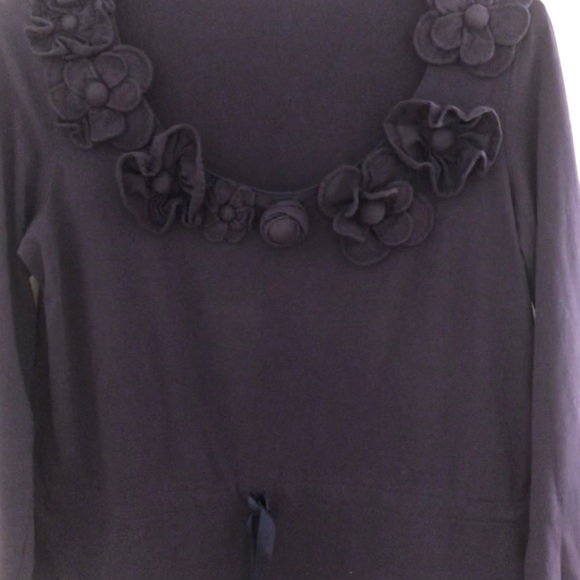 Beautiful Aeffe too with floral neckline - Picture 4 of 9